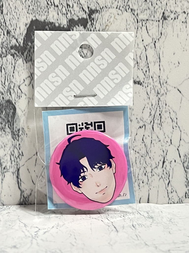 ホムラ 缶バッジ (生首/全体)