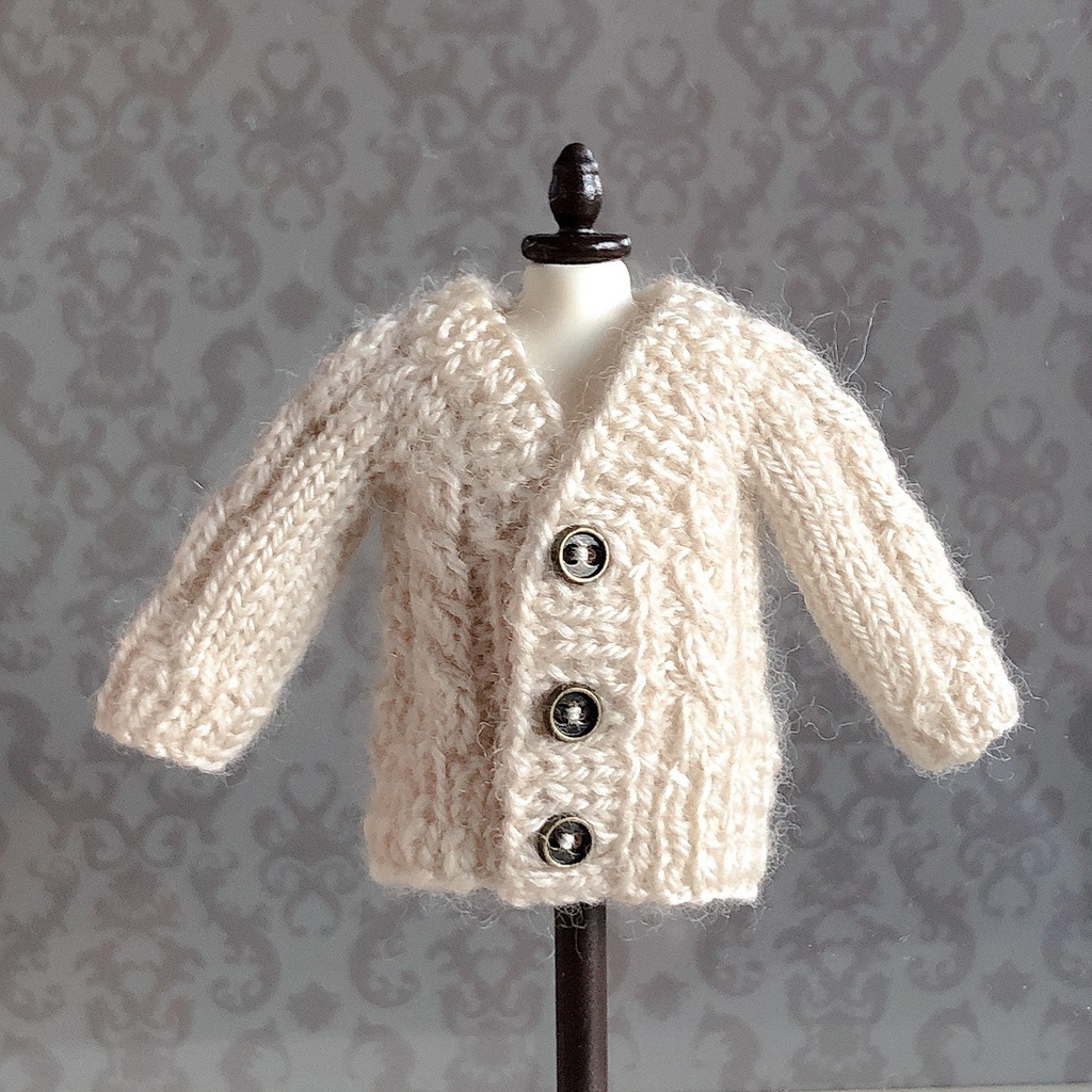 1/12ドールサイズ Vネックカーディガン