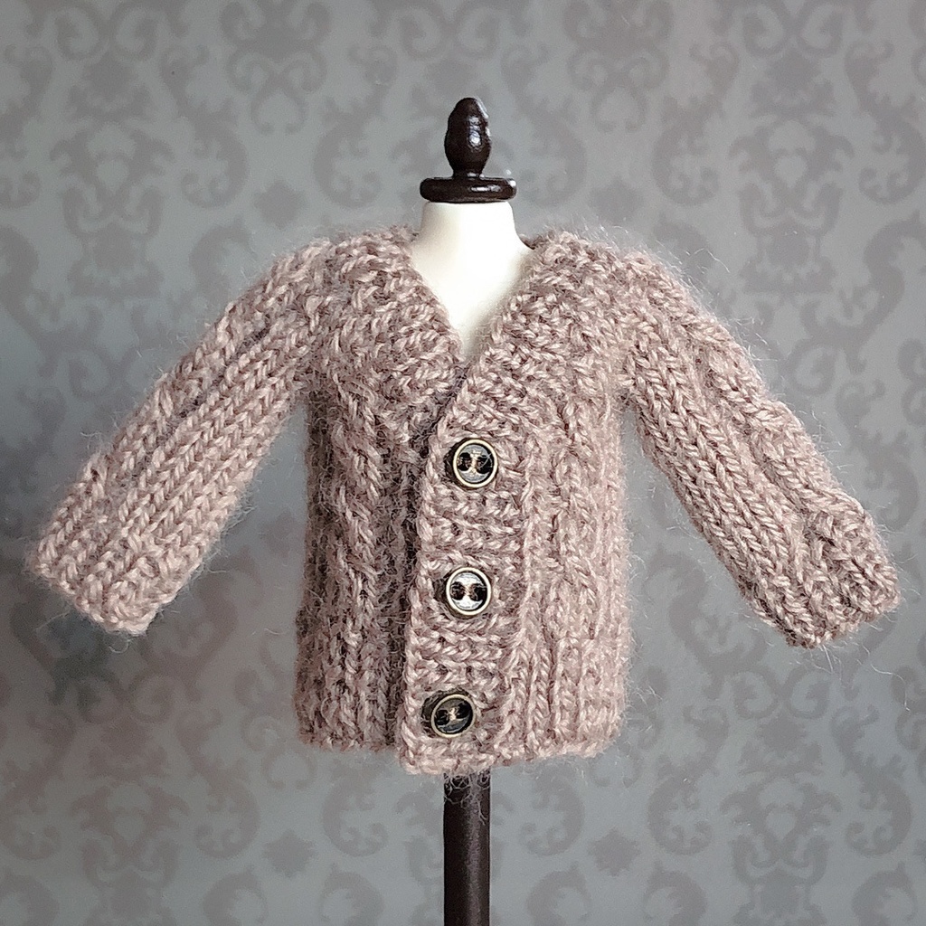 1/12ドールサイズ Vネックカーディガン