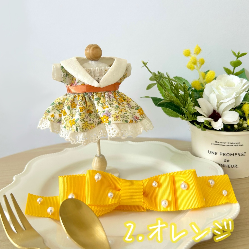 ブーケのゼリーケーキ(セーラ襟のワンピース、ビジューリボンカチューシャ)