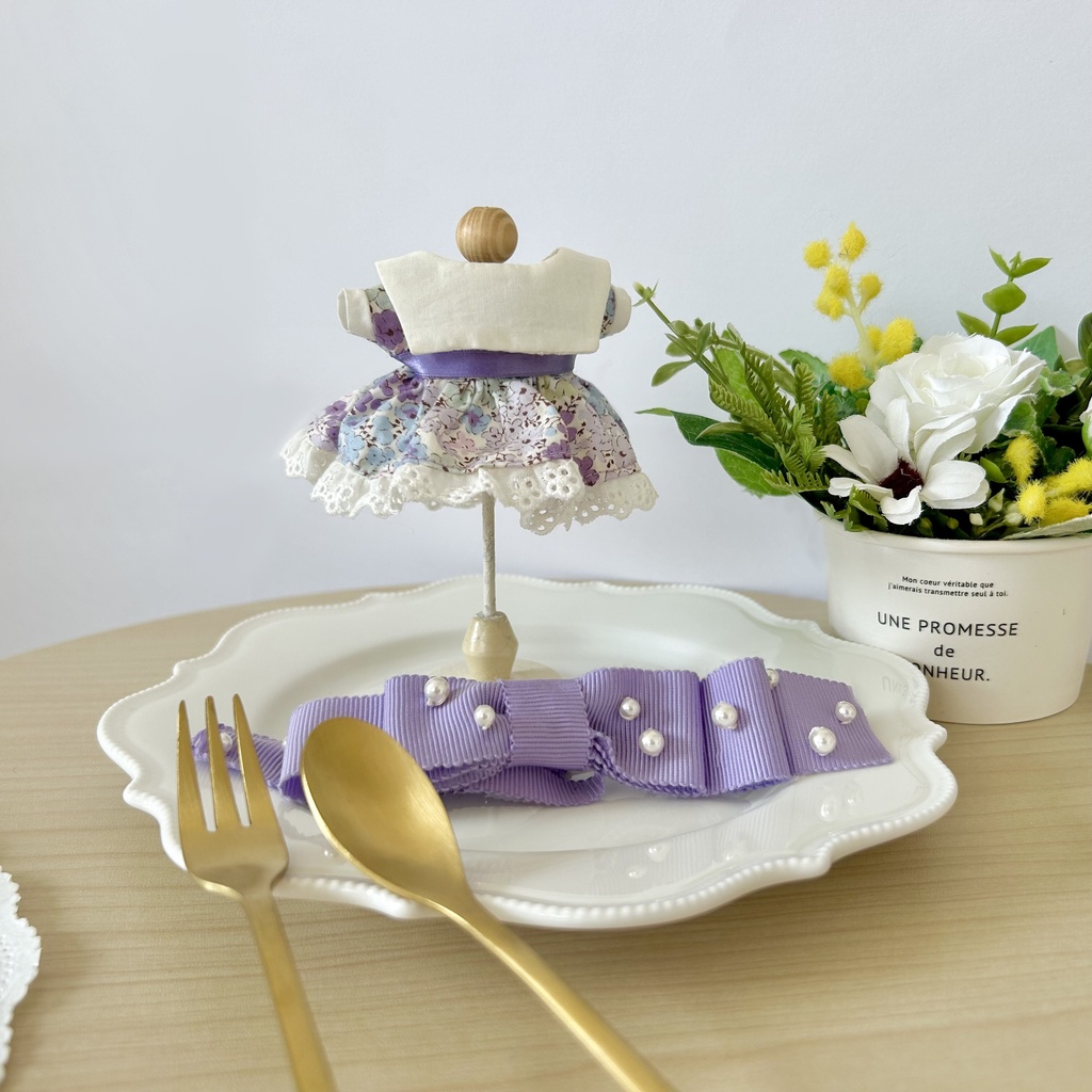 ブーケのゼリーケーキ(セーラ襟のワンピース、ビジューリボンカチューシャ)