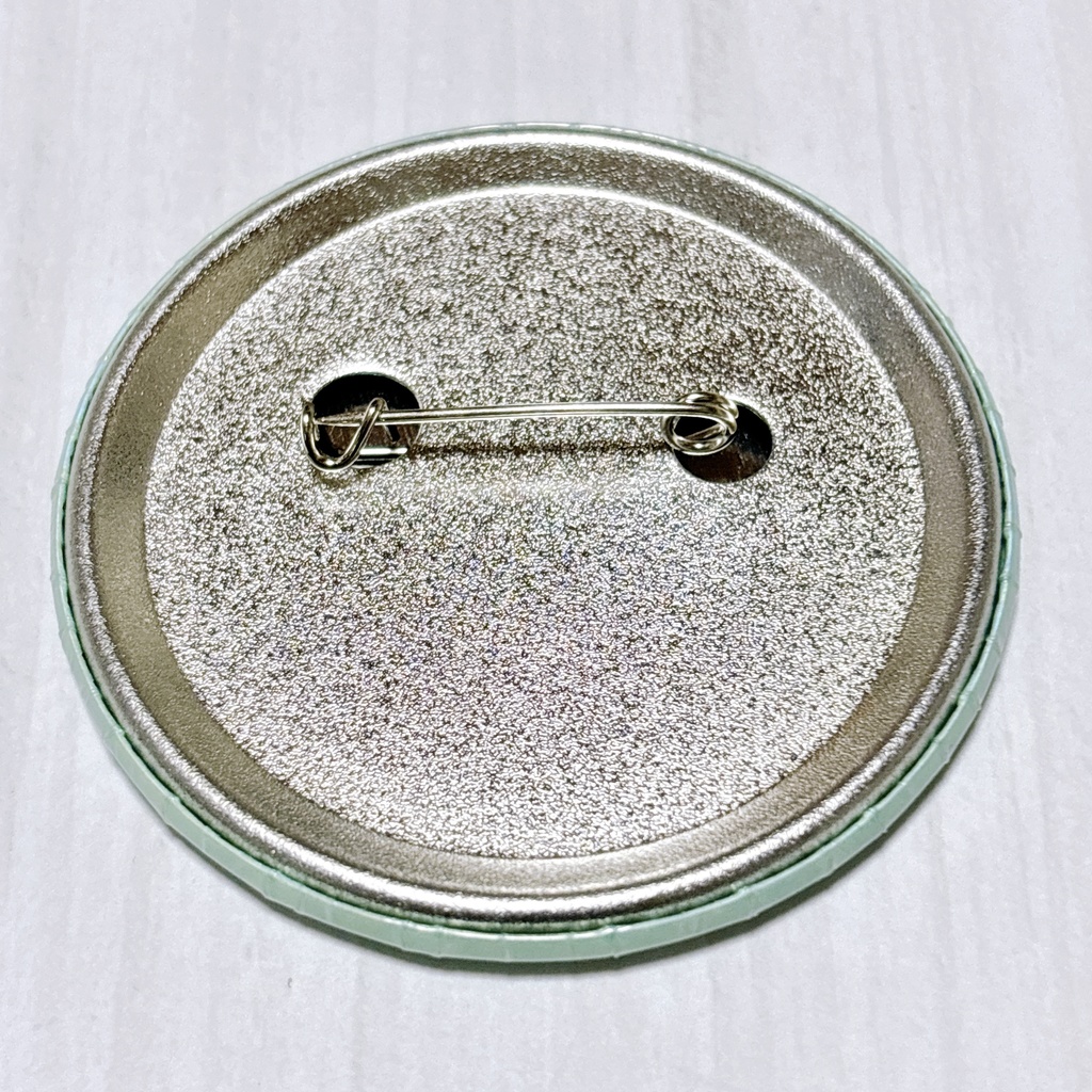 【単品】おジェス缶バッジ(ホロ入り)