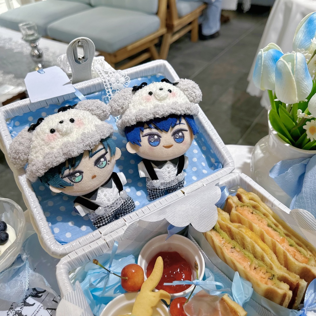 モノクロわんちゃんサロペット