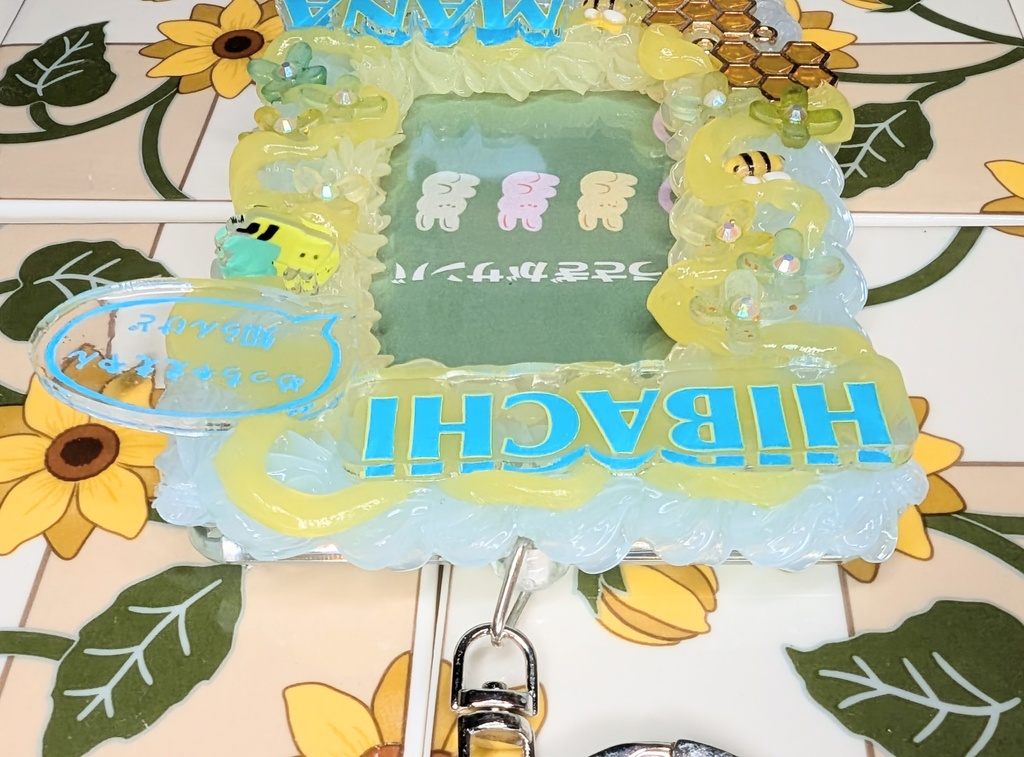 【ハンドメイド】 緋八マナ デコトレカキーチェーンケース 【非公式】