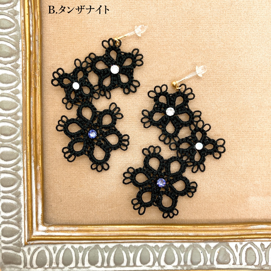 フラワーレースのピアス