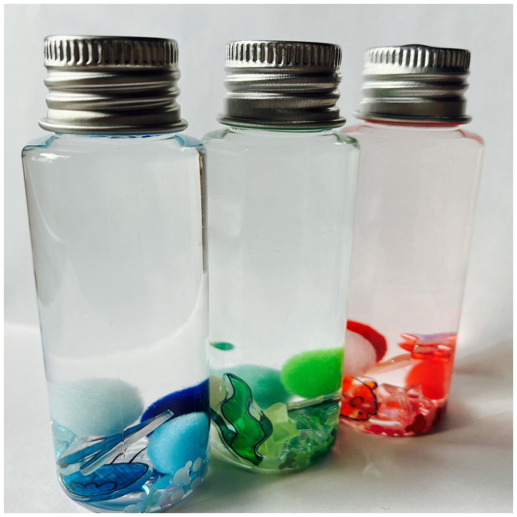 水族館の ハーバリウム ✨ センサリーボトル ✨ 知育玩具