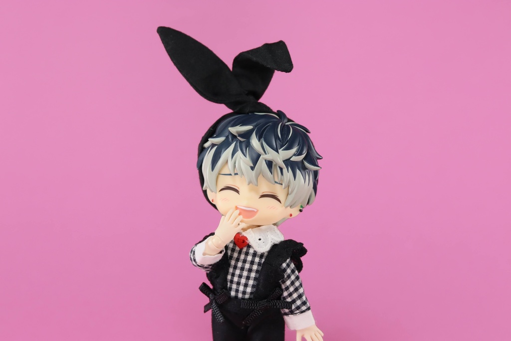 フリル襟シャツ