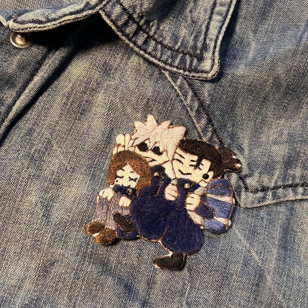 さしすのムギュっと刺繍ブローチ🪡