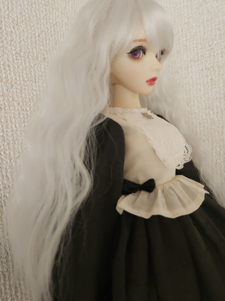モノクロリータ