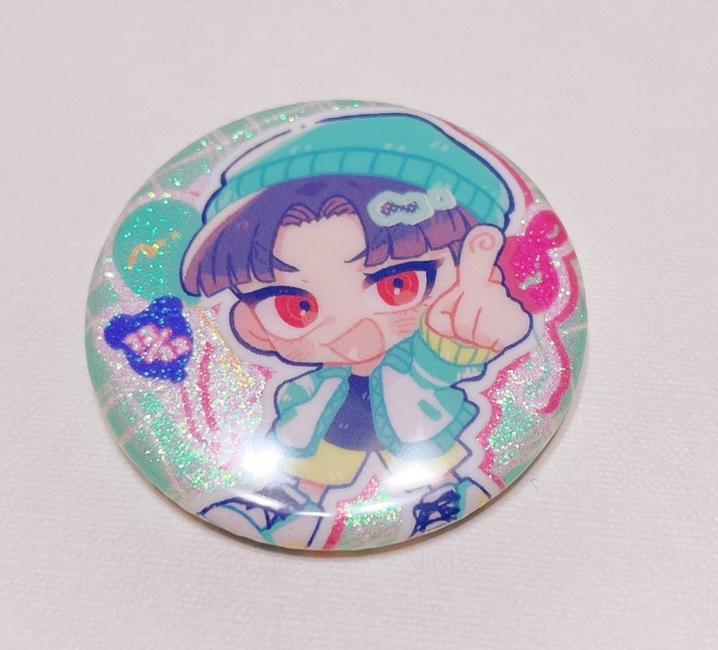 ひっそり誕生日缶バッジ