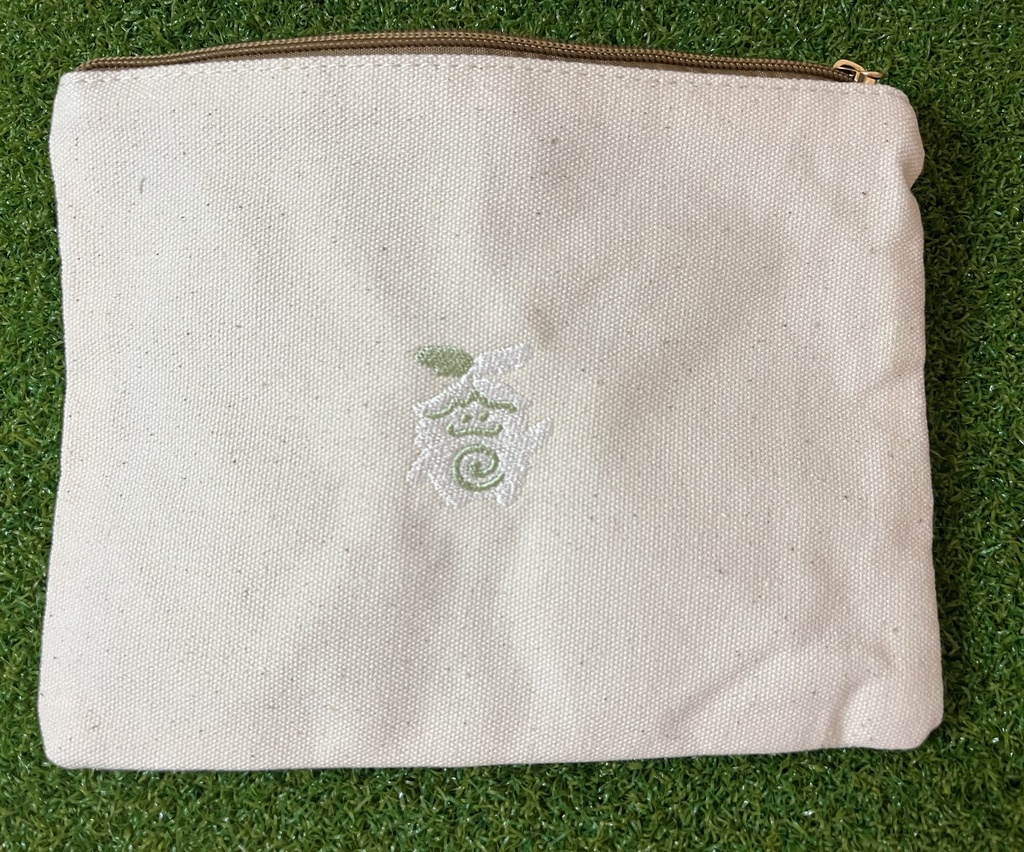 マスコット*刺繡ポーチ