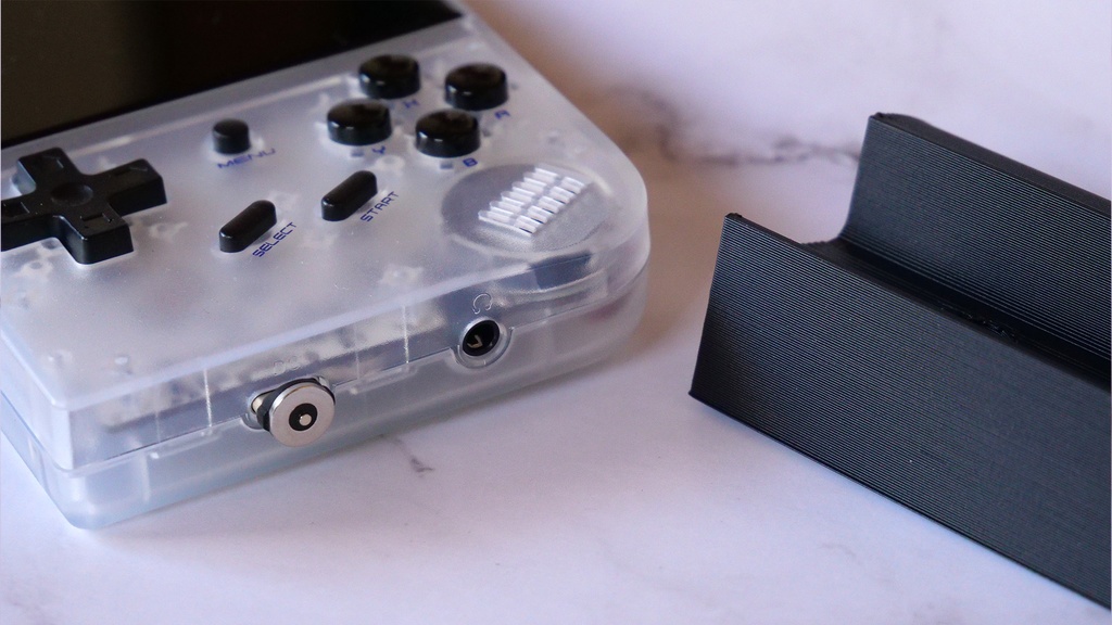 RG35XX用(※Plusではない)マグネット充電スタンド