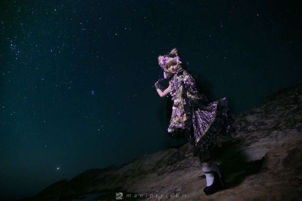 moment vol.01 神霊廟 豊聡耳神子写真集(2017秋季例大祭頒布)