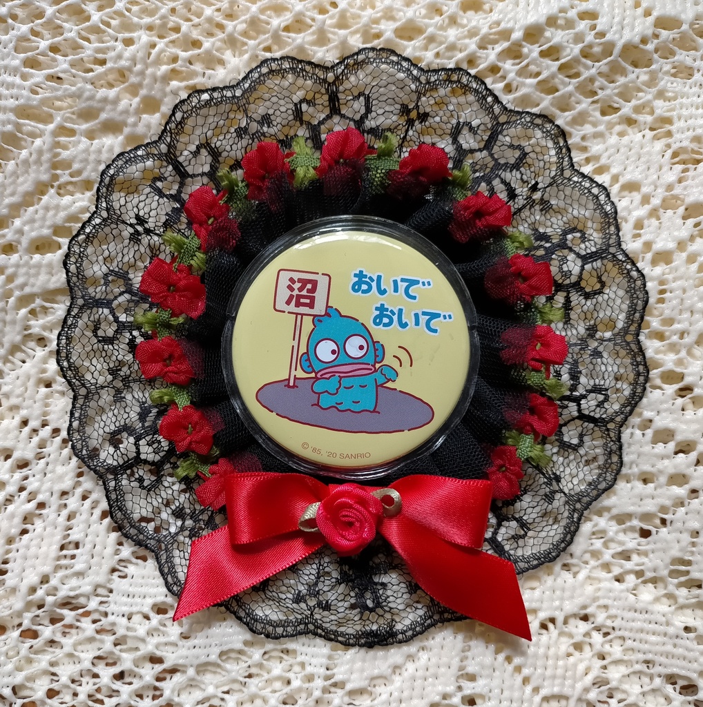 【花園・赤と黒】缶バッジロゼッタ