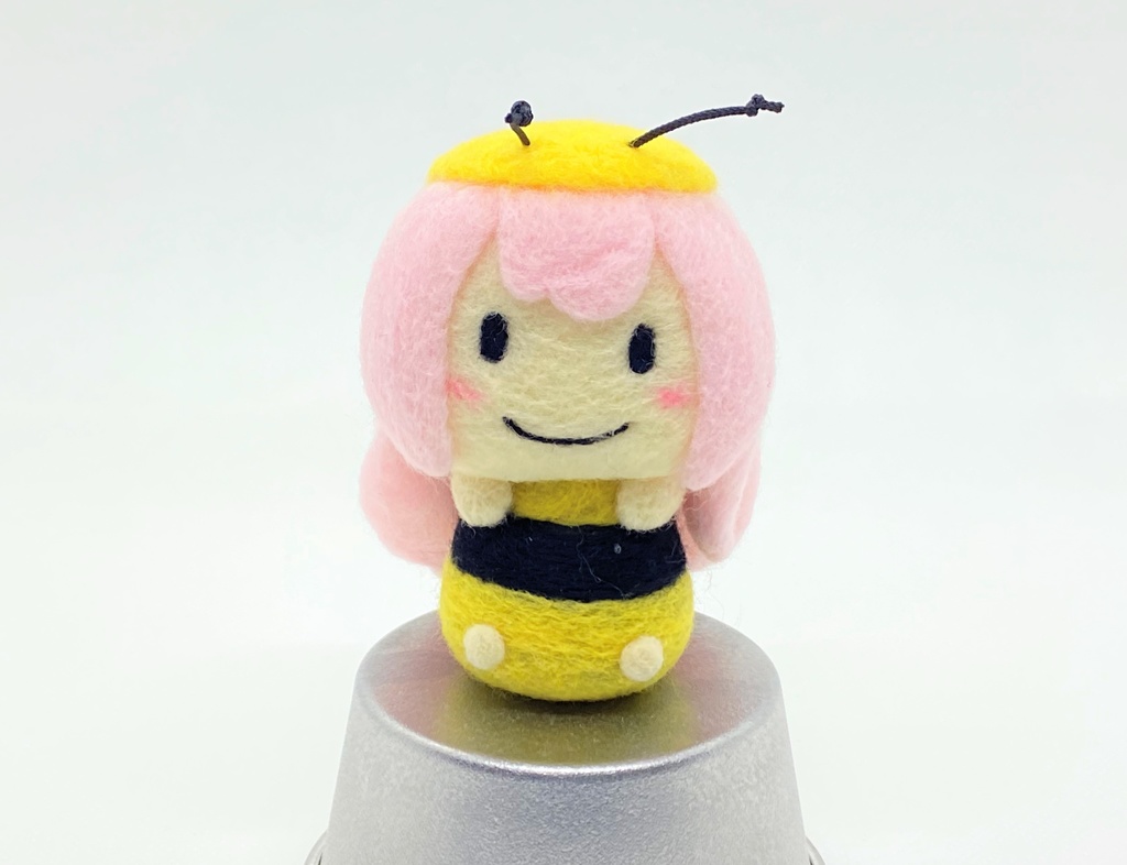 クソデカおすわりルカバチさん(羊毛フェルトマスコット)