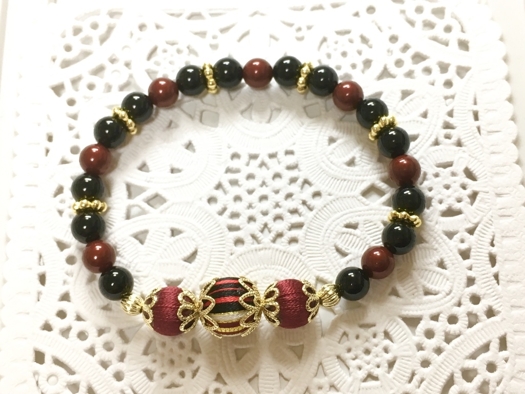 巻玉ブレスレット