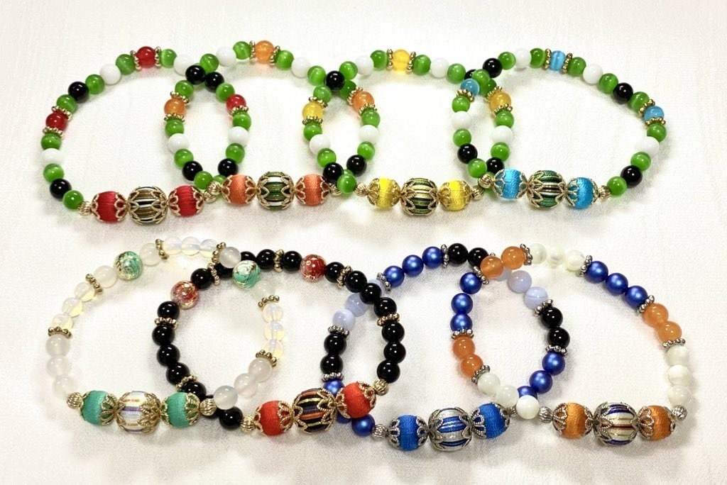 巻玉ブレスレット