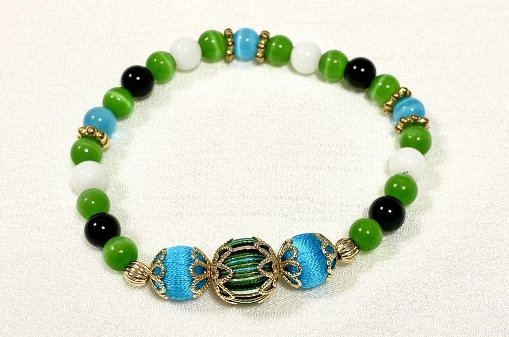 巻玉ブレスレット