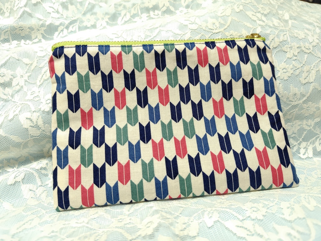 滝川雅貴 概念フラットポーチ