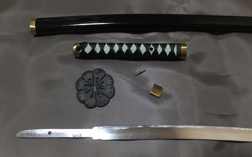 首の武器屋　　1/3　日本刀　（梅鍔）　物干し竿