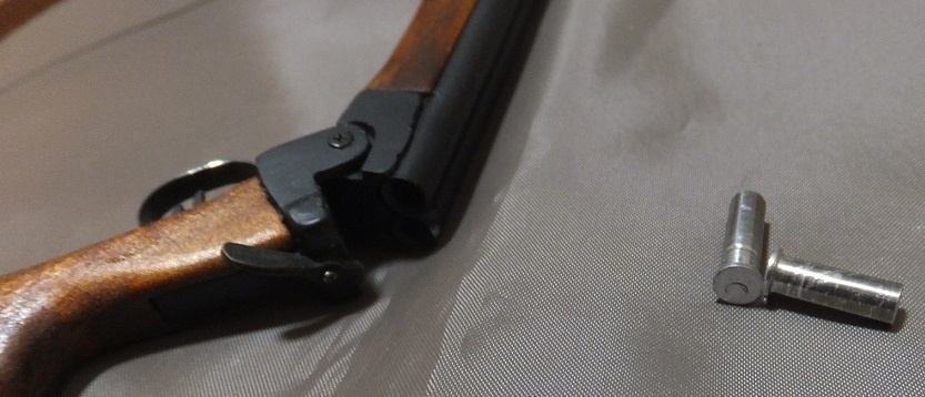首の武器屋　　1/3ｻｲｽﾞ　　水平二連散弾銃　フルスクラッチ