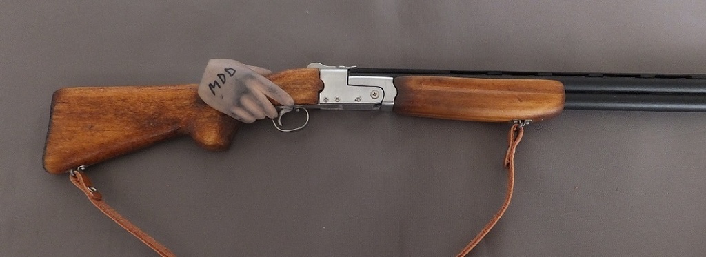 首の武器屋　1/3サイズ　　上下二連散弾銃　　フルスクラッチ