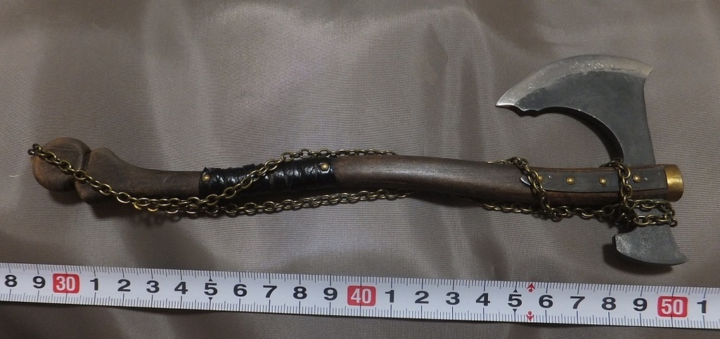 首の武器屋　1/3サイズ　バトルアックス