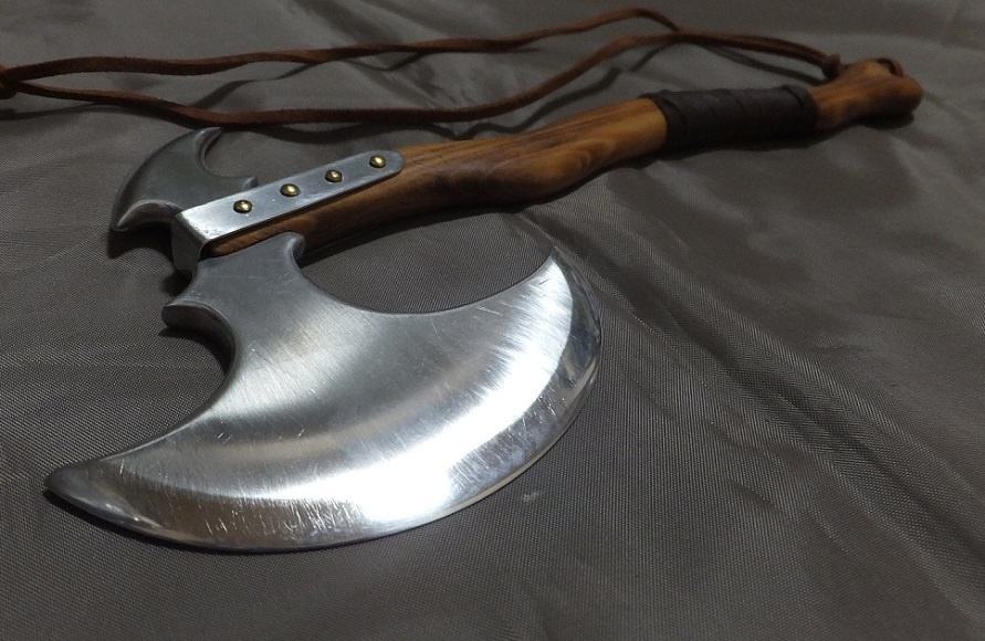 首の武器屋　1/3サイズ　　ドワーフの戦斧