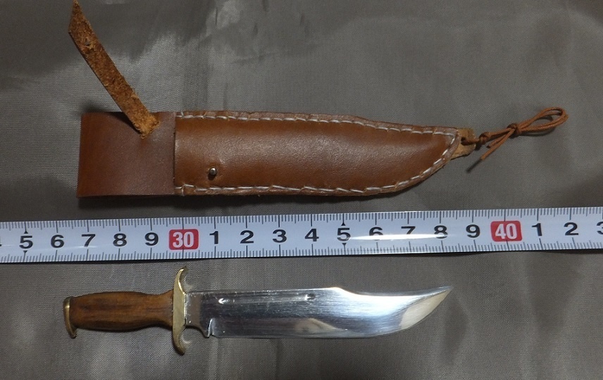 首の武器屋　1/3サイズ　　ハンティングナイフ　Ａ