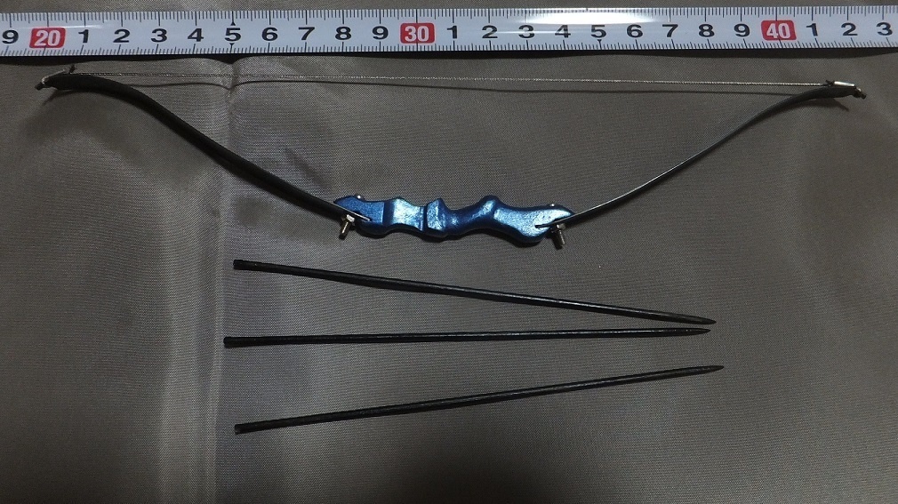 首の武器屋　1/6サイズ　　アーチェリー（洋弓）　ブルー