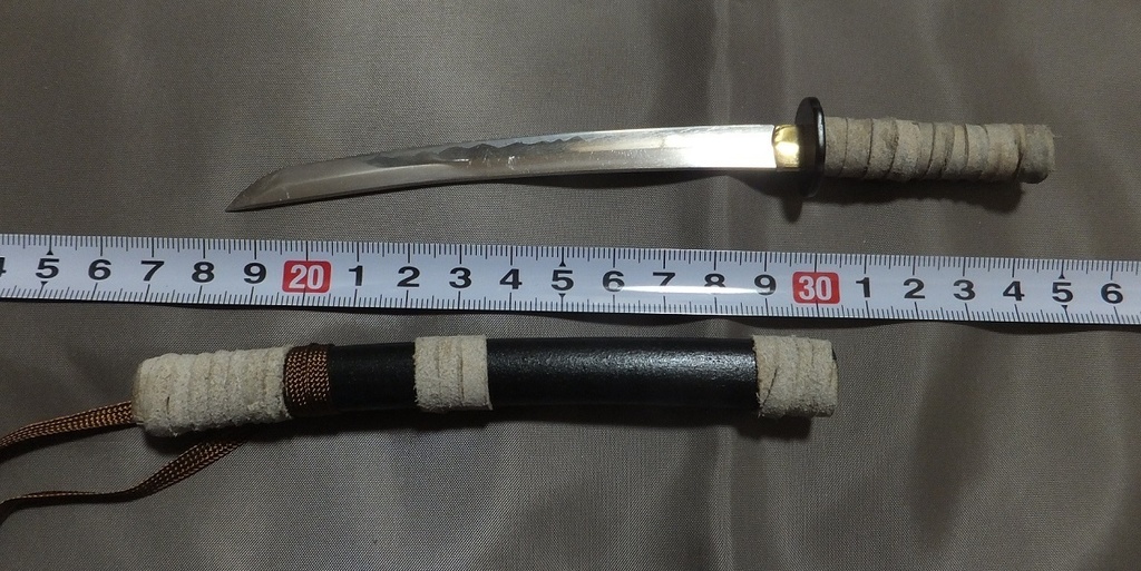 首の武器屋　1/3ｻｲｽﾞ　忍者刀（カ○イ外伝風）