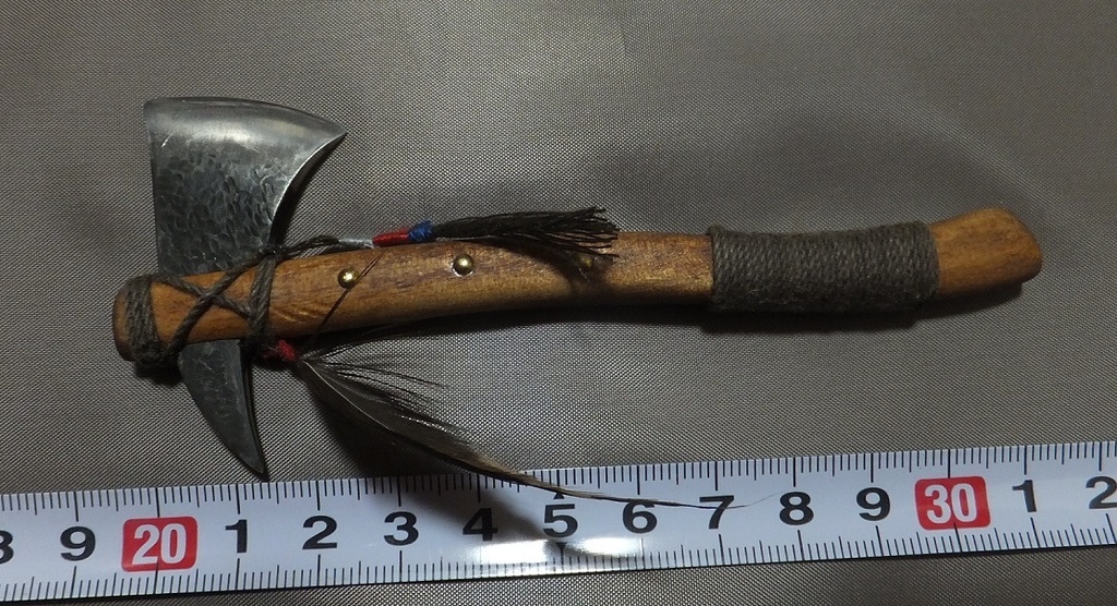 首の武器屋　1/3　トマホーク（インディアンの手斧）