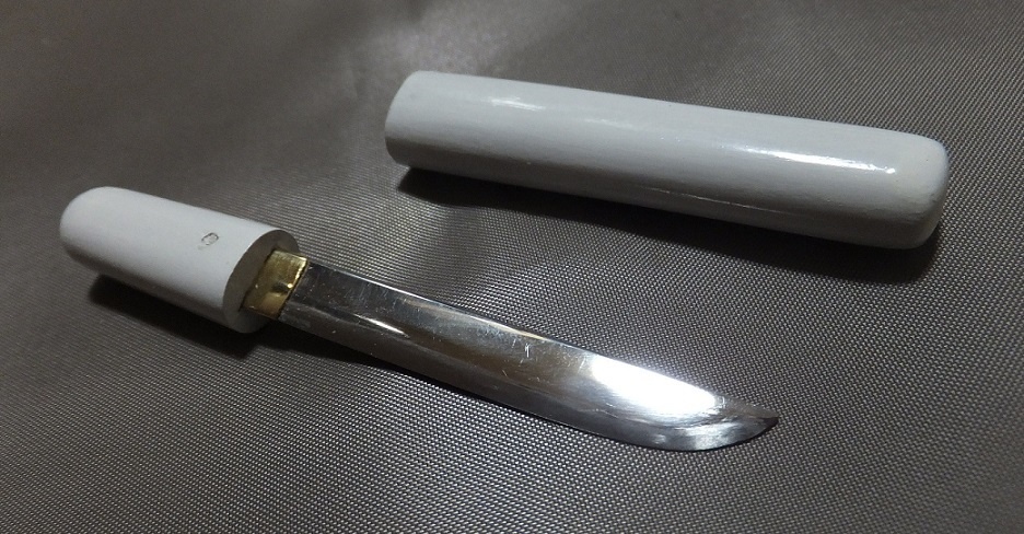 首の武器屋 1/3サイズ 懐刀(鋼) フルスクラッチ - 首の武器屋さん - BOOTH