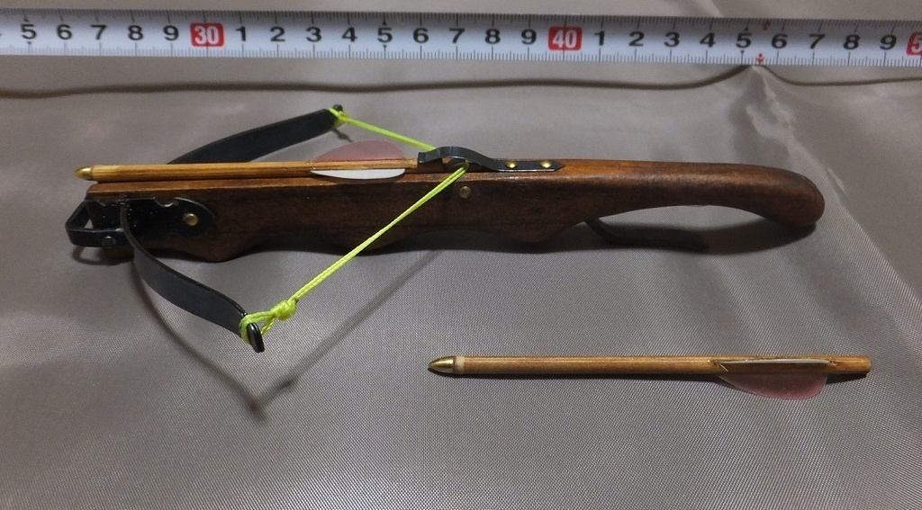 首の武器屋　1/3ｻｲｽﾞ　中世タイプ　クロスボウ　　ﾌﾙｽｸﾗｯﾁ