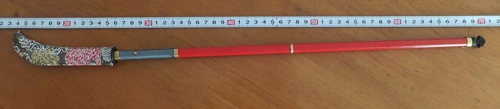 首の武器屋　1/3ｻｲｽﾞ　　薙刀（紅）　廉価版