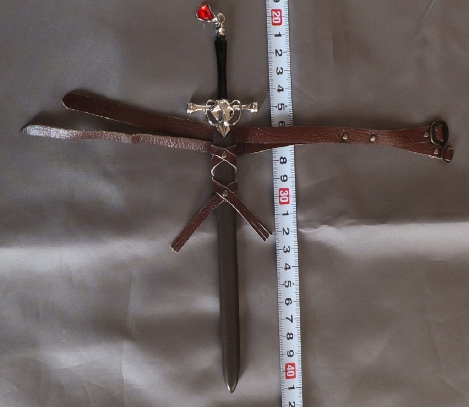 首の武器屋　1/3ｻｲｽﾞ　レイピア＆剣帯
