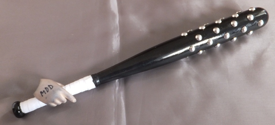 首の武器屋　1/3ｻｲｽﾞ　　鋲棍棒バット　