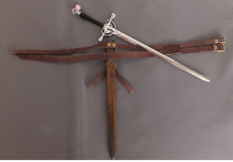 首の武器屋　1/3ｻｲｽﾞ　レイピア＆剣帯