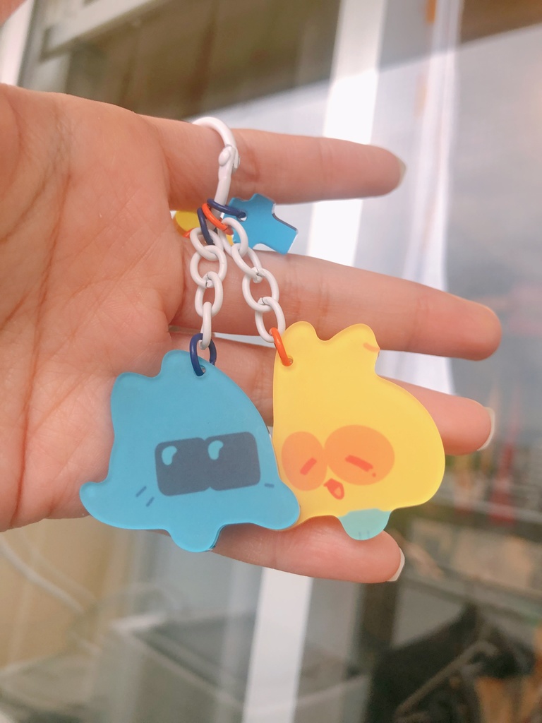 グミ葬台ちゃん　アクキー（繋がる・不透明）