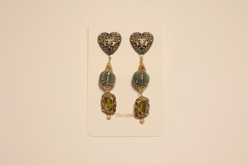 ORNAMENT pierce(green)