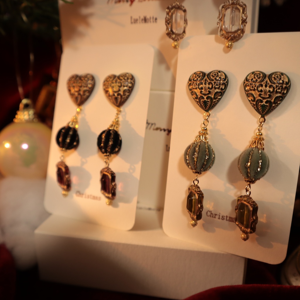 ORNAMENT pierce(black)