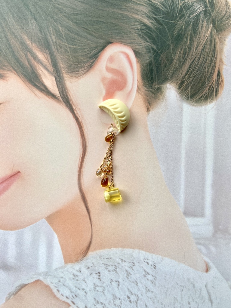 餃子のピアス/イヤリング