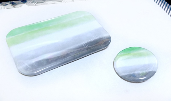 水彩風Aromanticフラッグ 缶バッジ