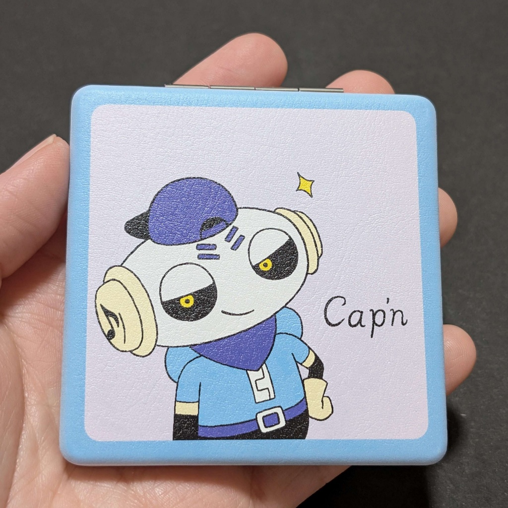 イケメンキャップのコンパクトミラー