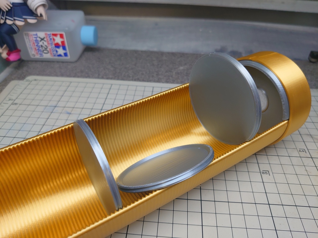 めちゃデカ電池ケース