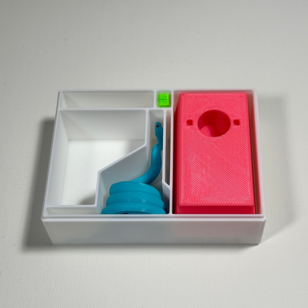 ペン立て(ヘビ)