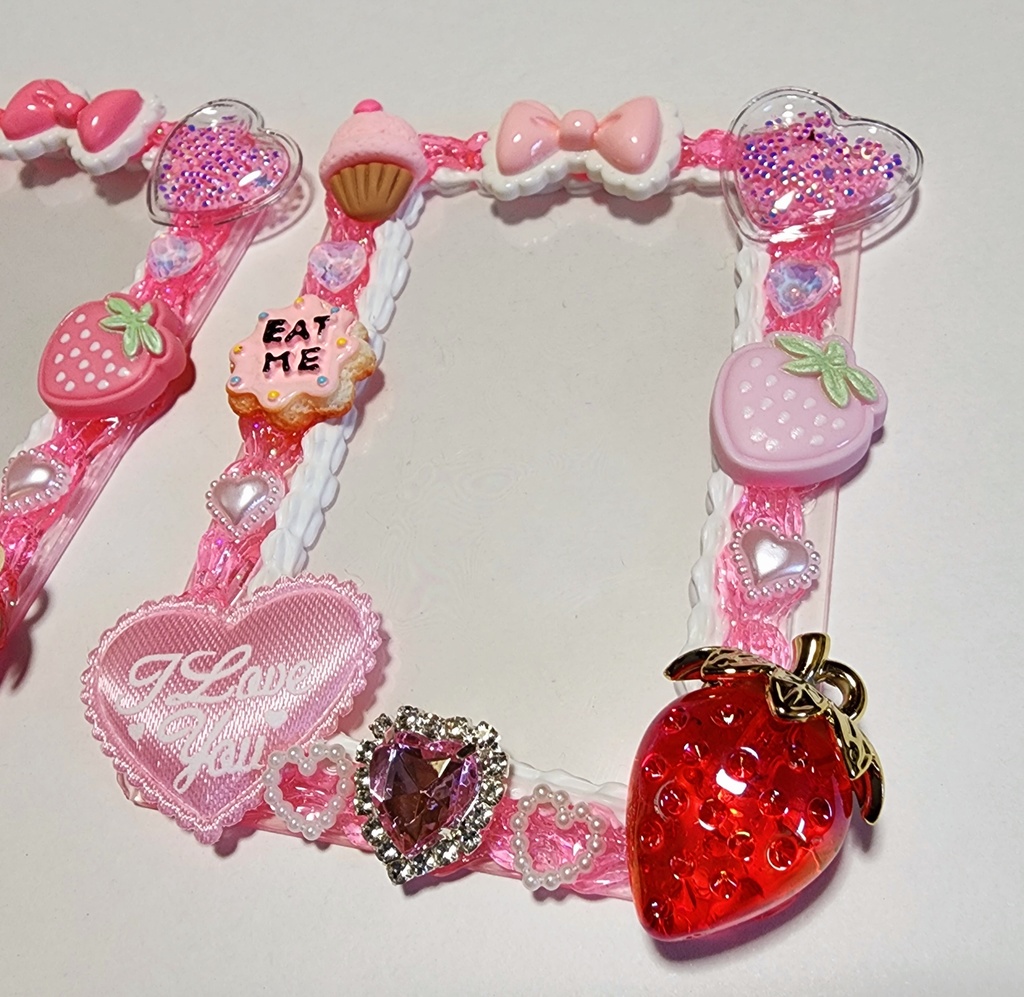 硬質ケース Strawberry Whip🍓🩷