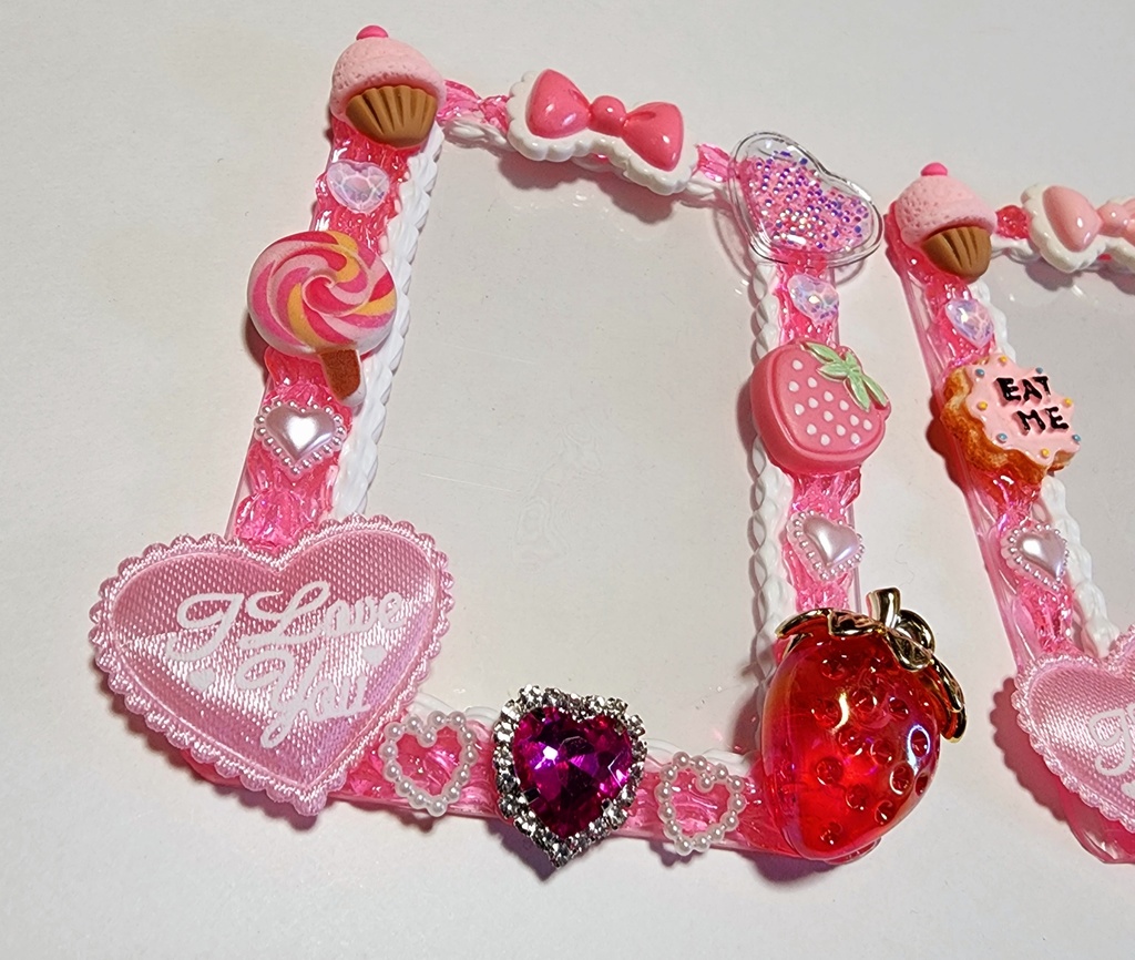 硬質ケース Strawberry Whip🍓🩷