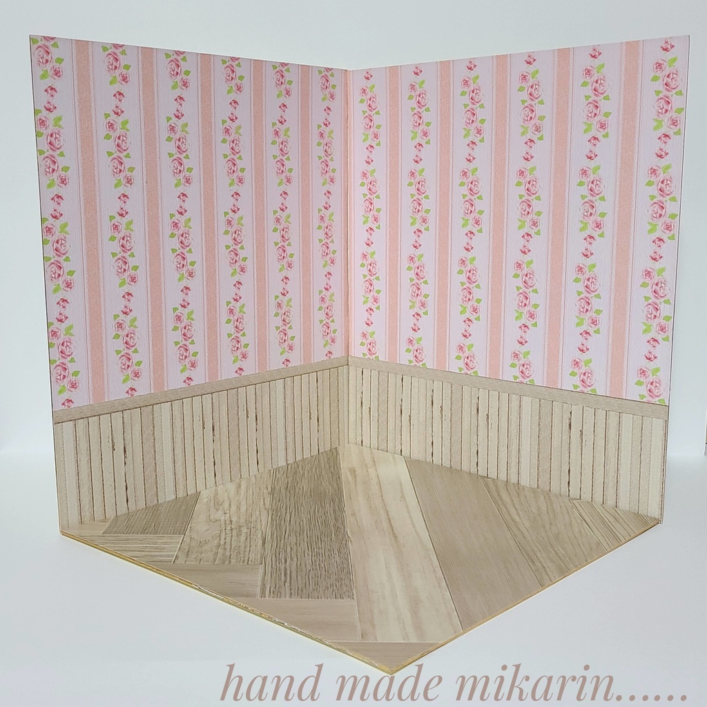【送料込】撮影用背景ボード(縦ライン花柄)【ドールハウス】