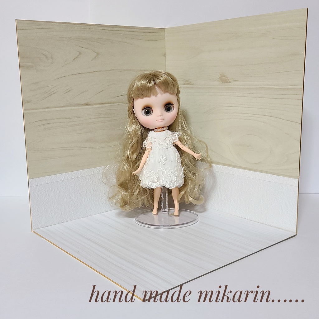 【送料込】背景撮影ボード(ライトブラウン×ホワイト)【ドールハウス】